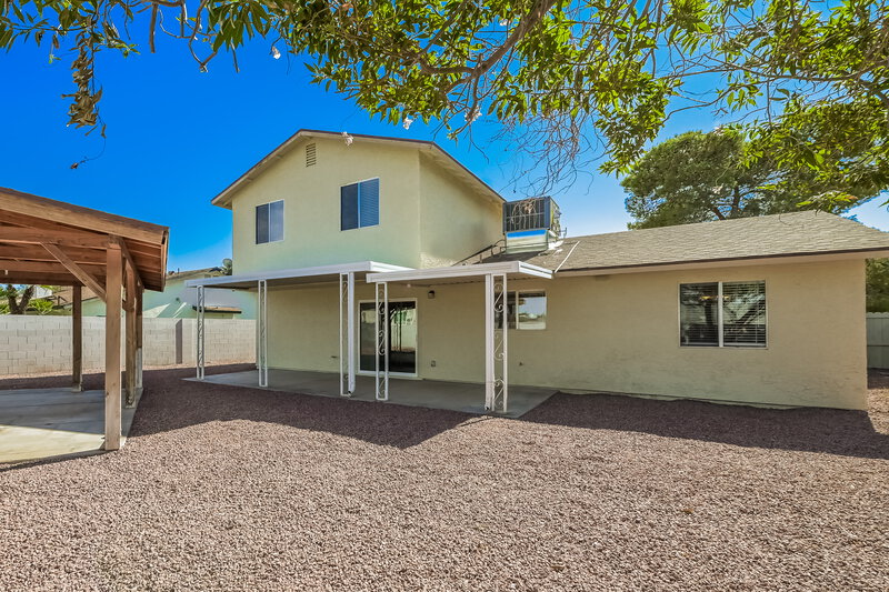 2,095/Mo, 830 Shoreview Dr Henderson, NV 89002 Rear View 2
