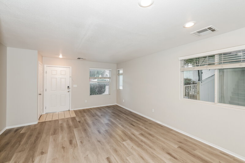 2,500/Mo, 11905 Fairfax Ridge St Las Vegas, NV 89183 Living Room View