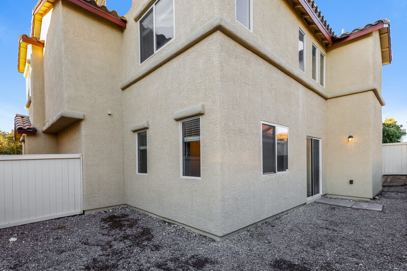 2,500/Mo, 11905 Fairfax Ridge St Las Vegas, NV 89183 Rear View