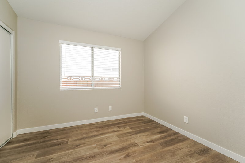 1,990/Mo, 3844 Debussy Way North Las Vegas, NV 89032 Bedroom View