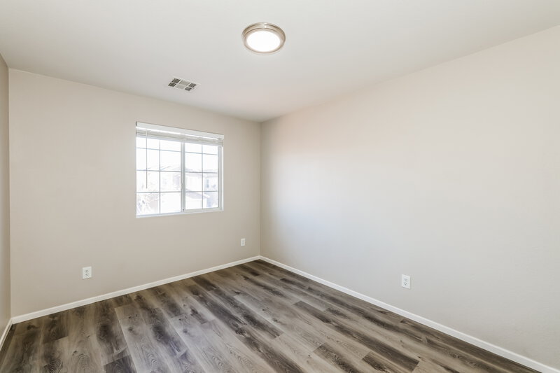 0/Mo, 6236 Desert Lavender Ave Las Vegas, NV 89141 Bedroom View 3