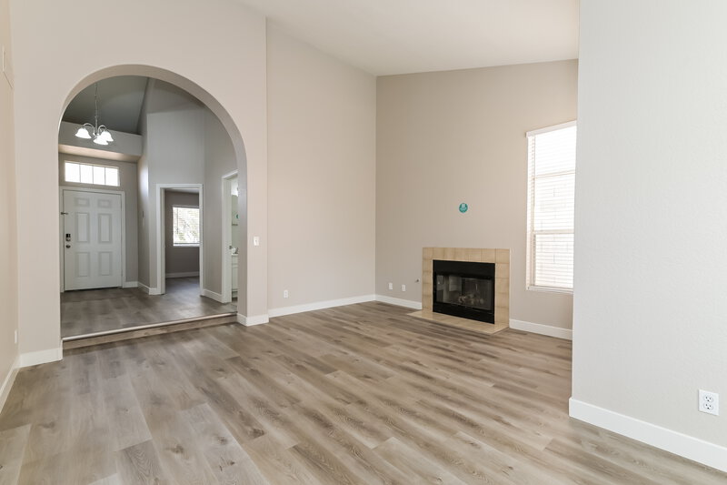 2,785/Mo, 2827 Norfolk Ave Henderson, NV 89074 Living Room View 3