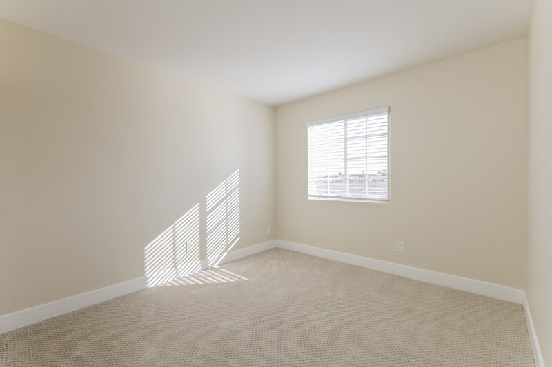 2,230/Mo, 7968 W Quail Ave Las Vegas, NV 89113 Bedroom View 2