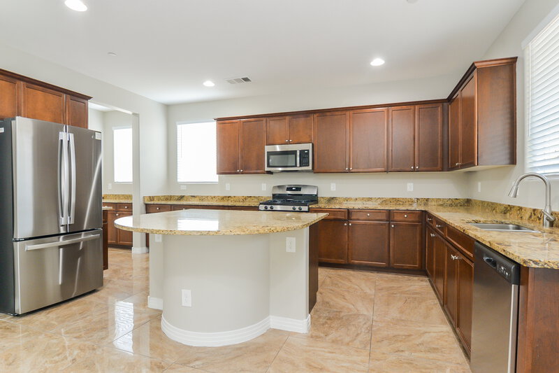 4,620/Mo, 1109 Buckhorn Cove St Henderson, NV 89011 Kitchen View 3