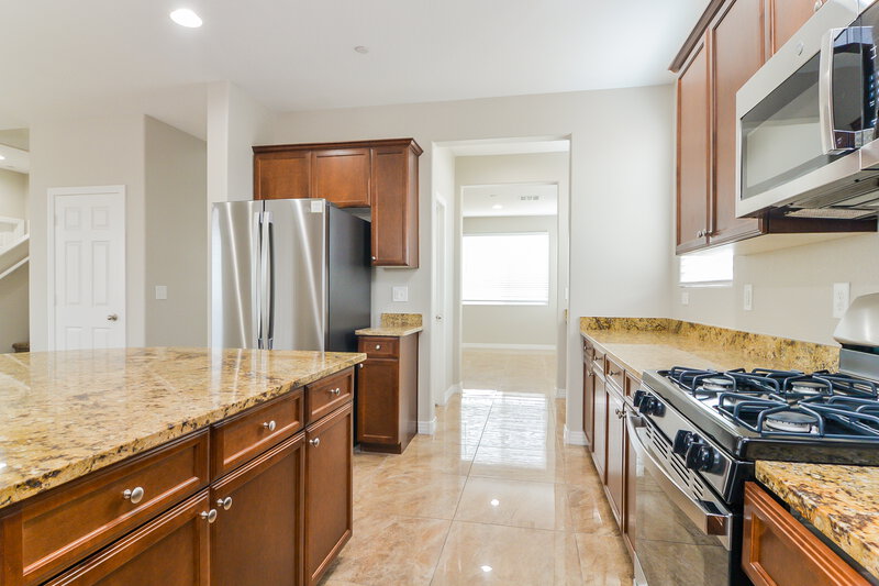 4,620/Mo, 1109 Buckhorn Cove St Henderson, NV 89011 Kitchen View 4