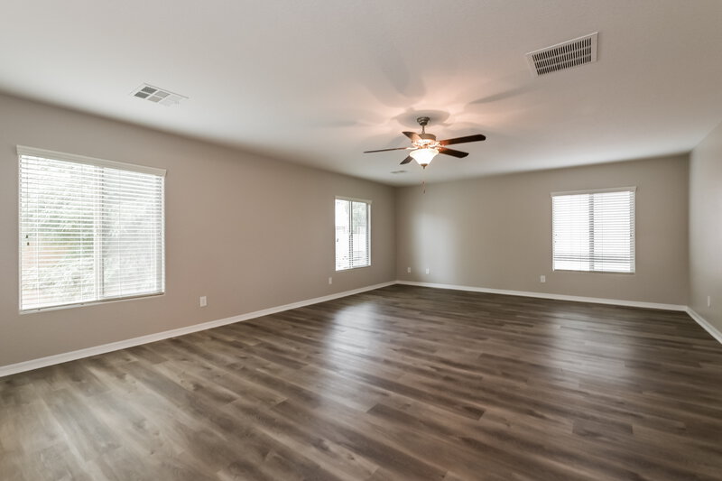 3,880/Mo, 161 Jay Porter Ave Henderson, NV 89002 Living Room View 4