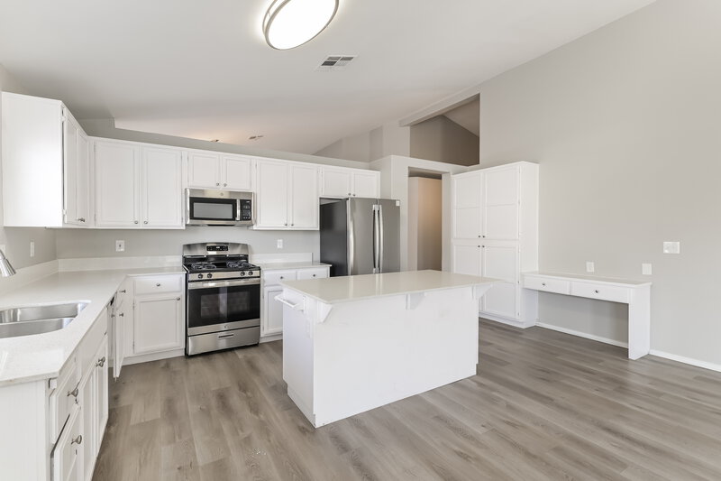 2,550/Mo, 682 Covina Dr Henderson, NV 89002 Kitchen View