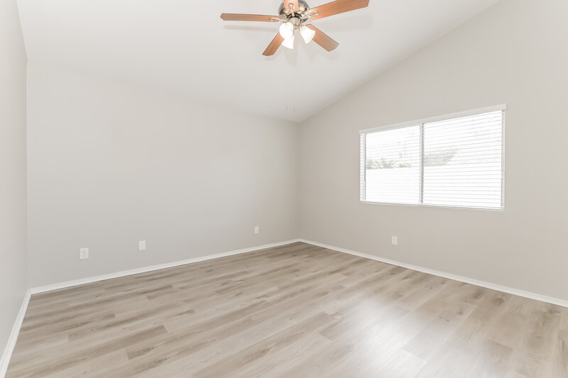 2,550/Mo, 682 Covina Dr Henderson, NV 89002 Main Bedroom View