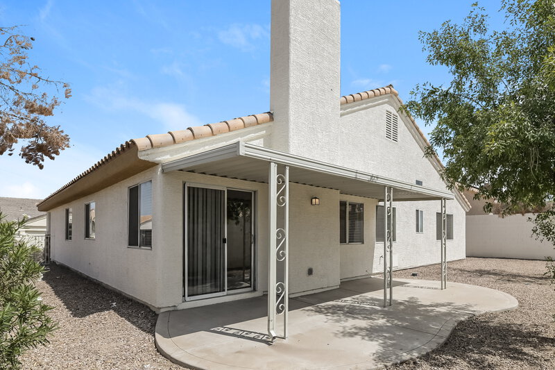 2,550/Mo, 682 Covina Dr Henderson, NV 89002 Rear View 2