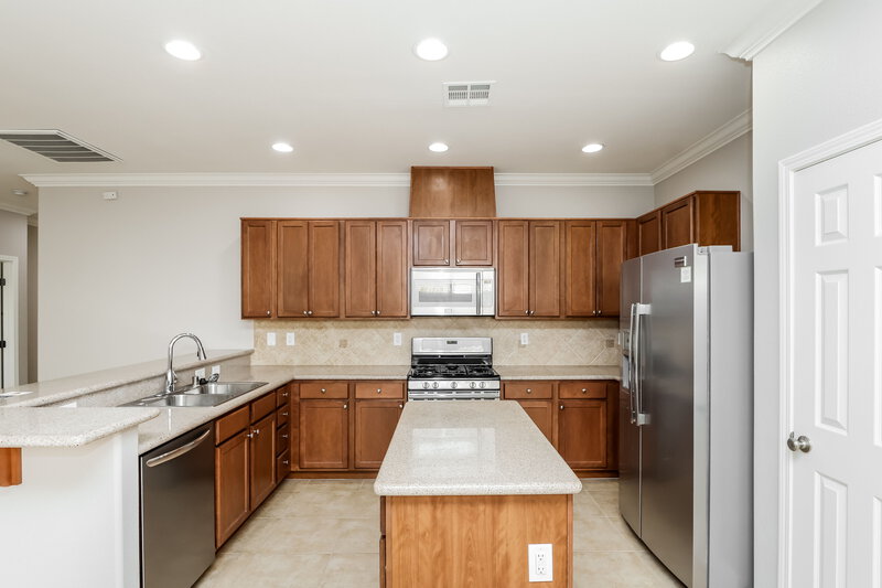 2,080/Mo, 10032 Bonterra Ave Las Vegas, NV 89129 Kitchen View