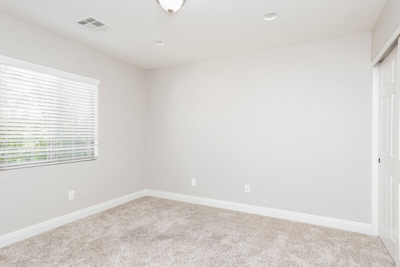 2,080/Mo, 10032 Bonterra Ave Las Vegas, NV 89129 Bedroom View 3