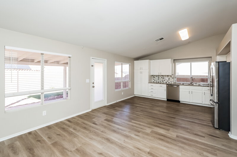 2,075/Mo, 722 Cozy Canyon Dr Henderson, NV 89002 Living Room View 3