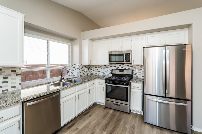 2,075/Mo, 722 Cozy Canyon Dr Henderson, NV 89002 Kitchen View
