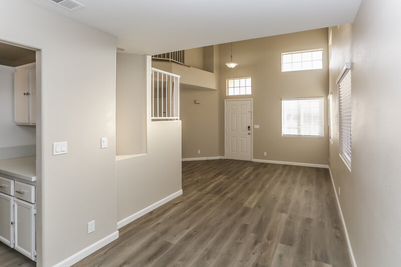 2,180/Mo, 7437 Wandering St Las Vegas, NV 89131 Dining Room View