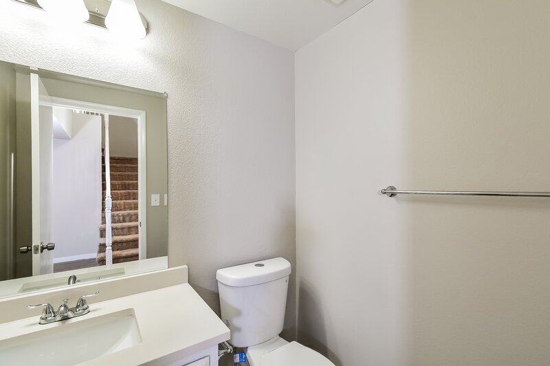 2,585/Mo, 2870 Aliso Dr Henderson, NV 89074 Bathroom View