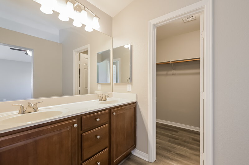 2,075/Mo, 348 Sweet Sugar Pine Dr Henderson, NV 89015 Bathroom View