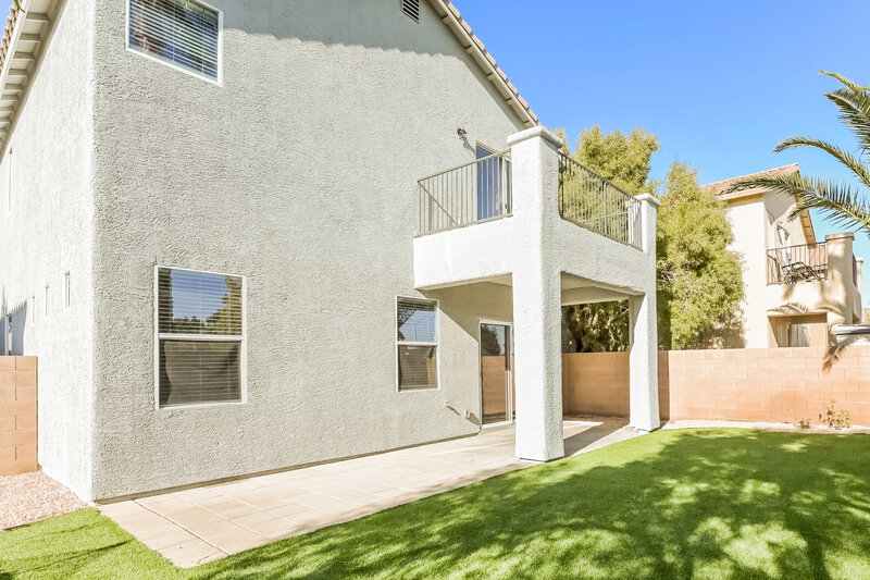 2,180/Mo, 500 Blushing Maple St Henderson, NV 89015 Rear View 2