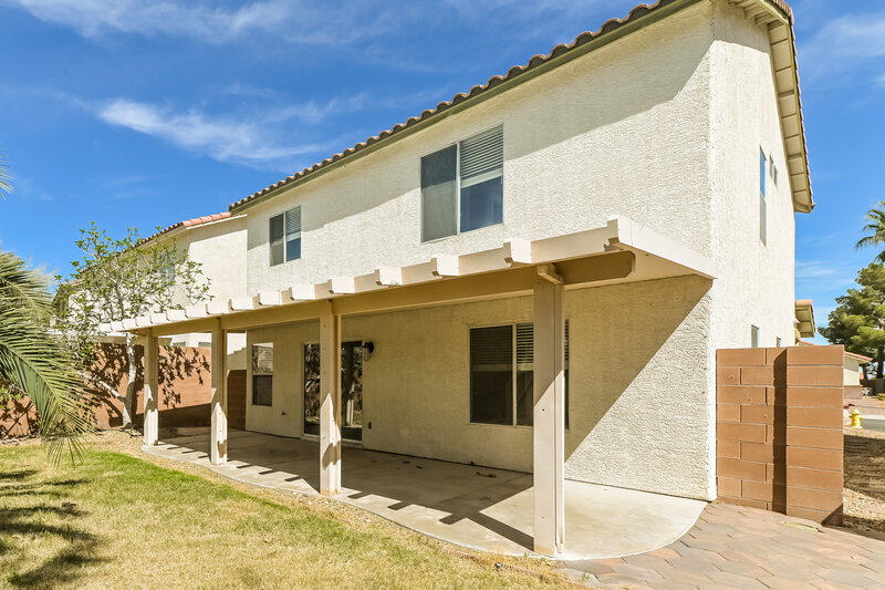 2,225/Mo, 3625 Shanagolden St Las Vegas, NV 89129 Rear View 2