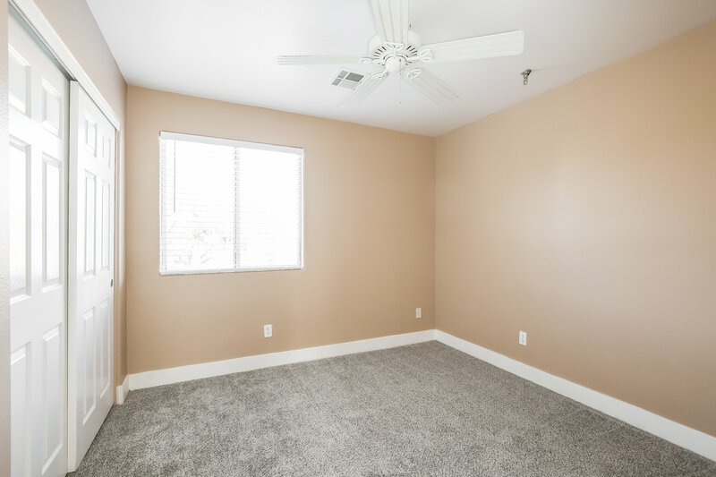 1,900/Mo, 8204 Wildwood Glen Dr Las Vegas, NV 89131 Bedroom View