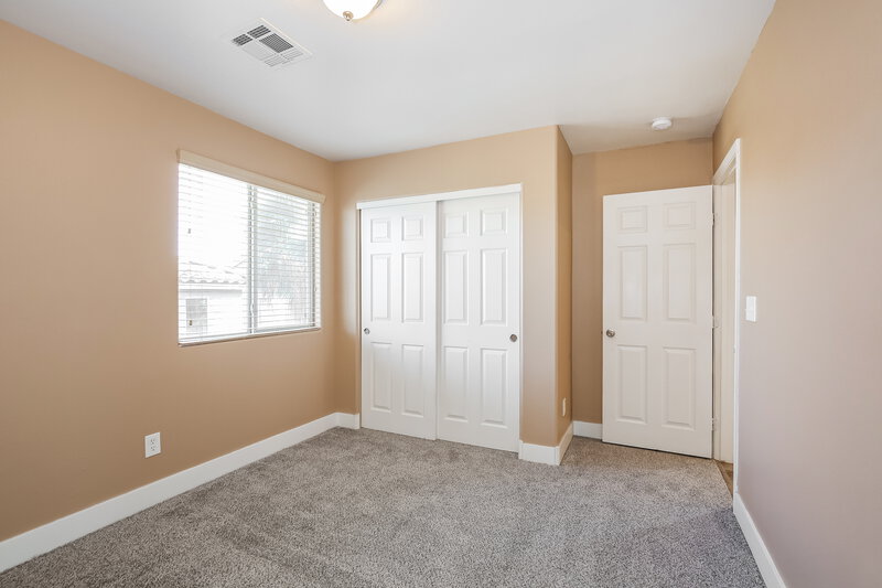 1,900/Mo, 8204 Wildwood Glen Dr Las Vegas, NV 89131 Bedroom View 3