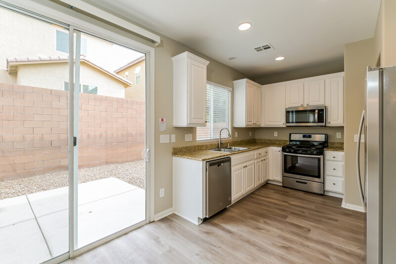 2,230/Mo, 10938 Florence Hills St Las Vegas, NV 89141 Dining Room View