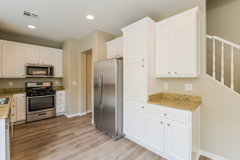 2,230/Mo, 10938 Florence Hills St Las Vegas, NV 89141 Kitchen View