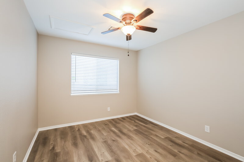 2,075/Mo, 4409 Ocean Breeze Ave North Las Vegas, NV 89031 Bedroom View 2