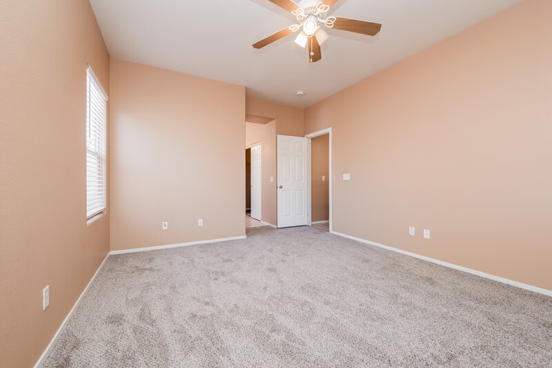 2,080/Mo, 5421 Sea Water Way North Las Vegas, NV 89031 Main Bedroom View 2