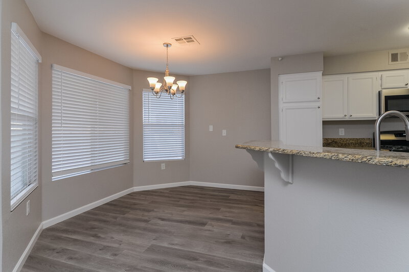 2,750/Mo, 2142 Sun Swept Way Henderson, NV 89074 Dining Room View
