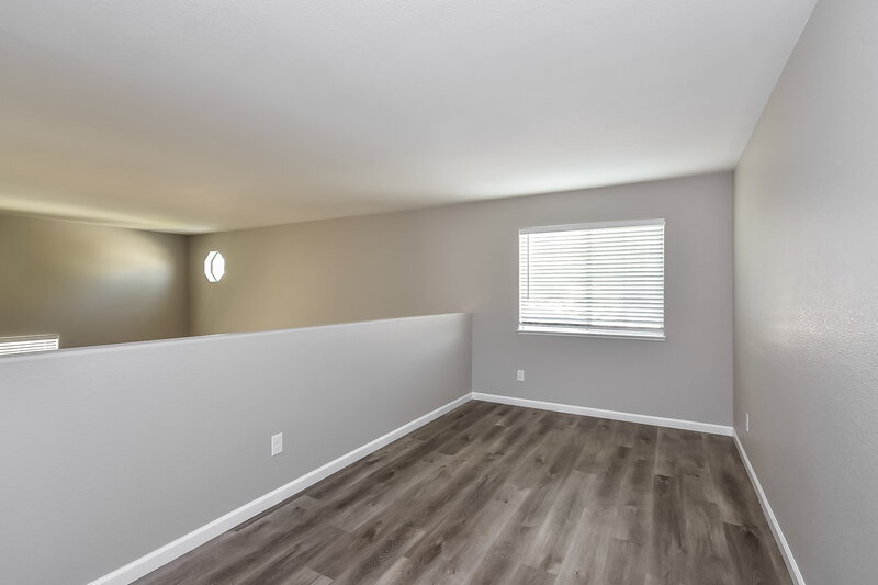 2,800/Mo, 7409 Jockey Ave Las Vegas, NV 89130 Loft View