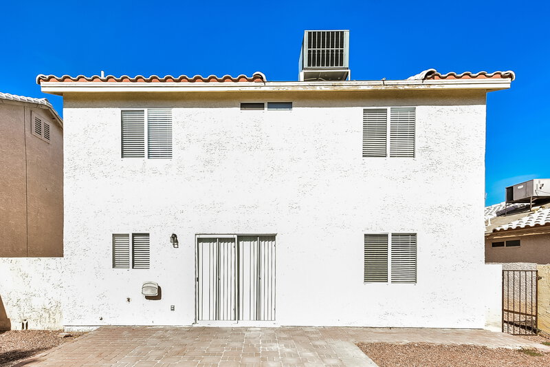 2,800/Mo, 7409 Jockey Ave Las Vegas, NV 89130 Rear View