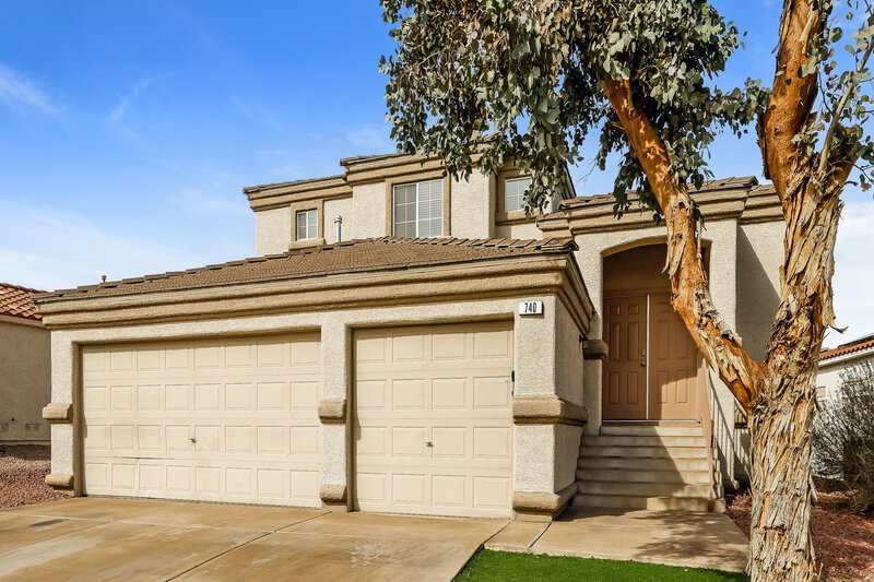 2,585/Mo, 740 Camino La Paz Henderson, NV 89012 Front View