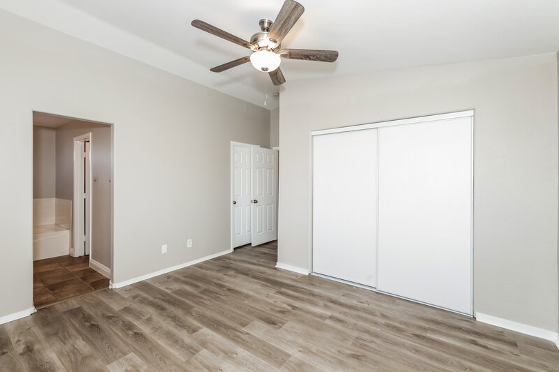 2,585/Mo, 740 Camino La Paz Henderson, NV 89012 Main Bedroom View 2