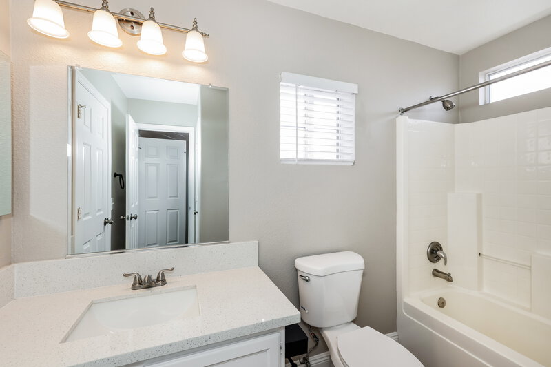 2,585/Mo, 740 Camino La Paz Henderson, NV 89012 Bathroom View