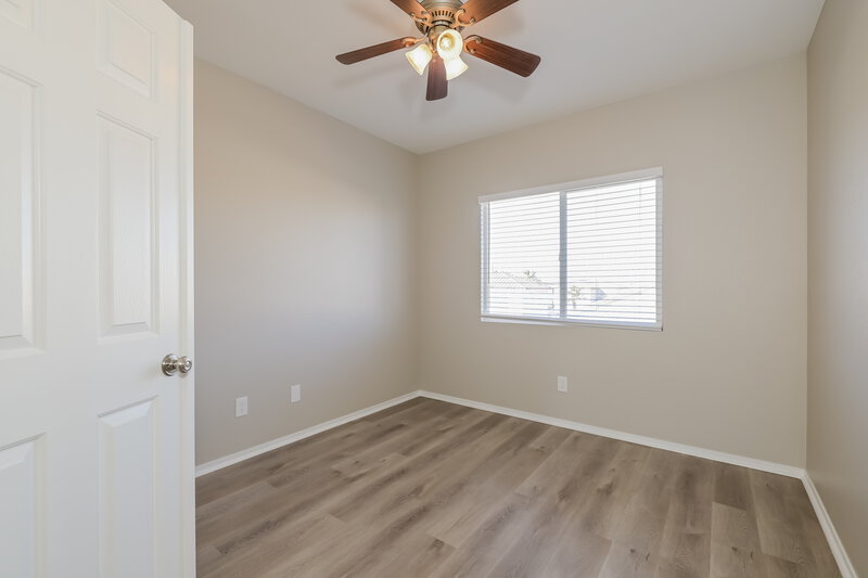 2,300/Mo, 8336 Feather Duster Ct Las Vegas, NV 89113 Bedroom View 3