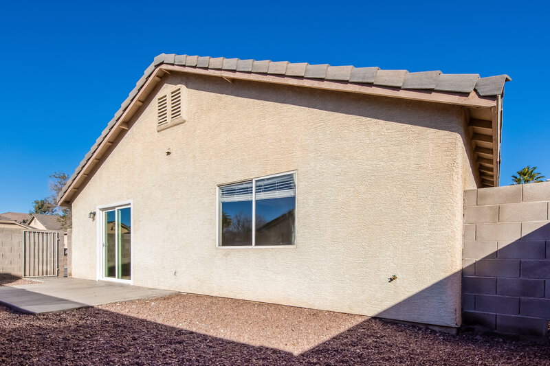 1,970/Mo, 7933 Odysseus Ave Las Vegas, NV 89131 Rear View 3