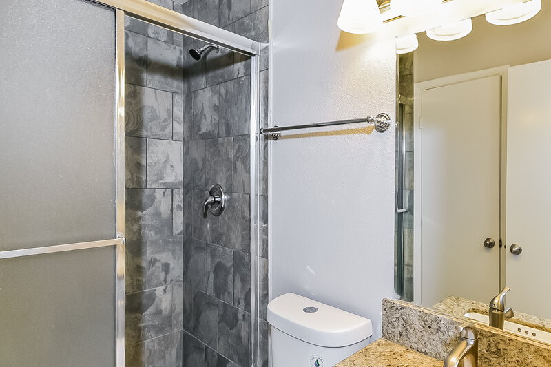 2,625/Mo, 134 Wynntry Dr Henderson, NV 89074 Bathroom View