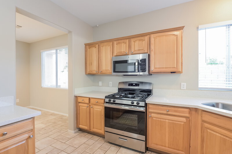 3,480/Mo, 8932 Spinning Wheel Ave Las Vegas, NV 89143 Kitchen View