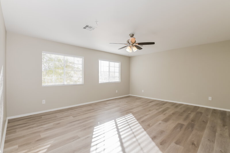 3,480/Mo, 8932 Spinning Wheel Ave Las Vegas, NV 89143 Loft View