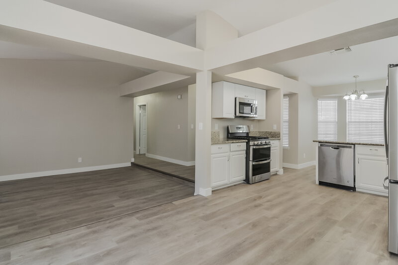 2,160/Mo, 145 Cologne Ct Henderson, NV 89074 Dining Room View 2