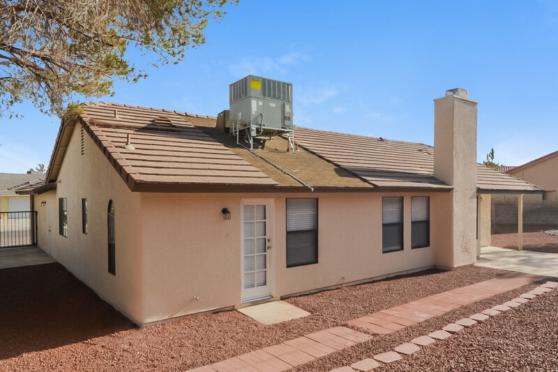 2,160/Mo, 145 Cologne Ct Henderson, NV 89074 Rear View