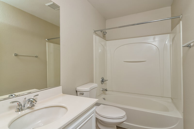 3,310/Mo, 6340 Climbing Vine Ave Las Vegas, NV 89141 Bathroom View