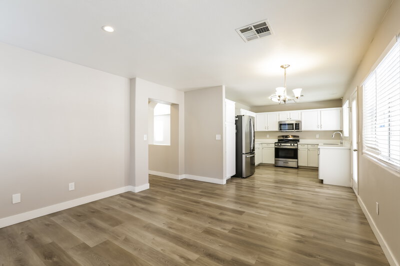 2,395/Mo, 4375 Coyote Crest Ct Las Vegas, NV 89147 Dining Room View 2