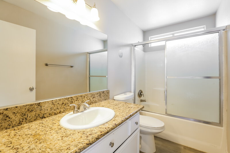 2,395/Mo, 4375 Coyote Crest Ct Las Vegas, NV 89147 Bathroom View