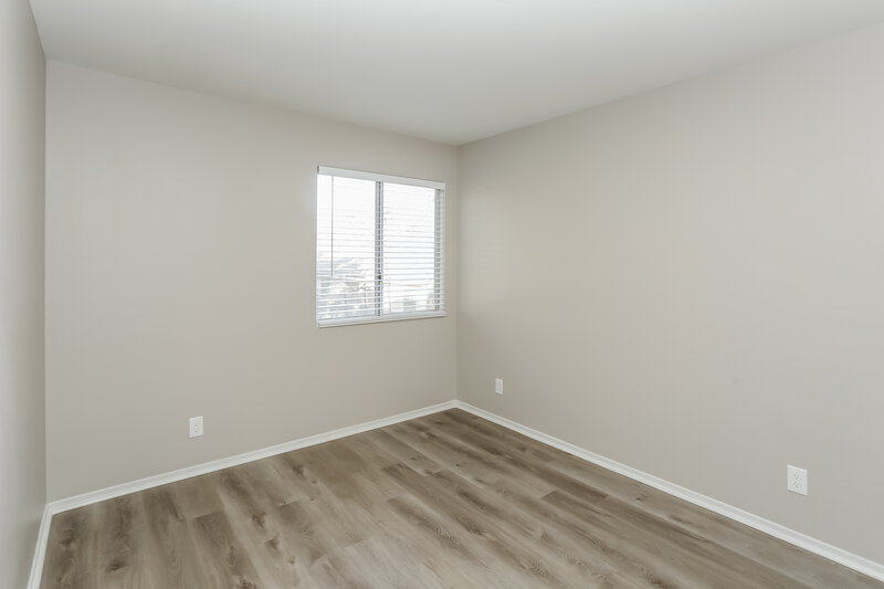 2,450/Mo, 7521 Wandering St Las Vegas, NV 89131 Bedroom View