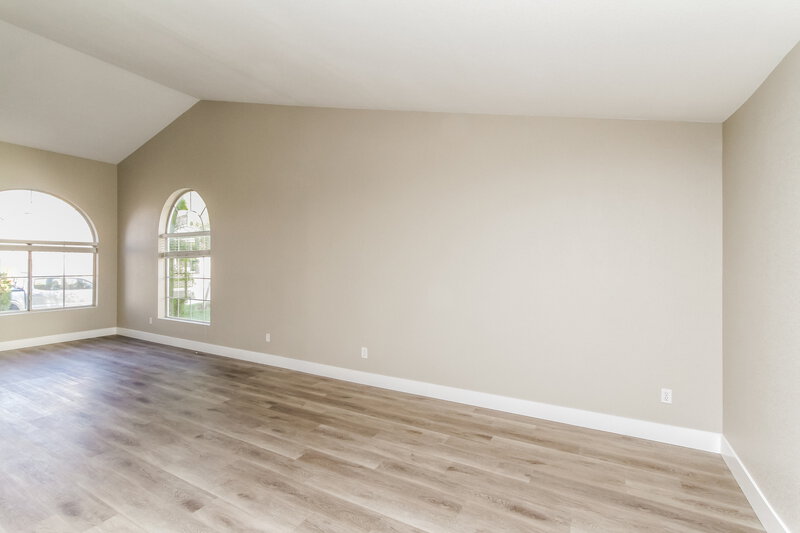 1,830/Mo, 5708 Ocean Beach Dr Las Vegas, NV 89149 Living Room View 3