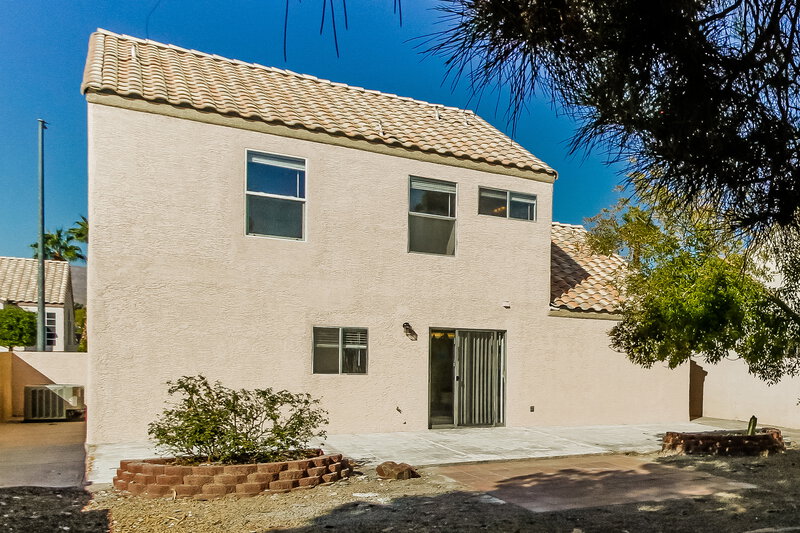 1,830/Mo, 5708 Ocean Beach Dr Las Vegas, NV 89149 Rear View
