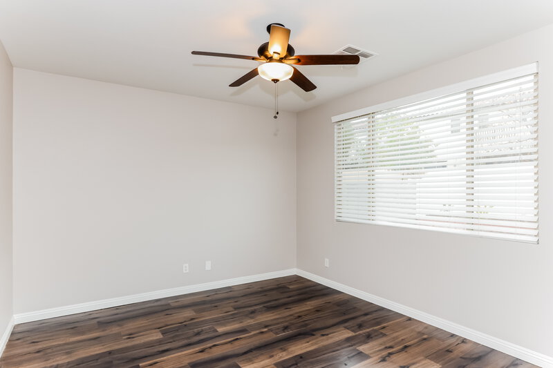 3,130/Mo, 681 Fontayne Ave Las Vegas, NV 89123 Main Bedroom View