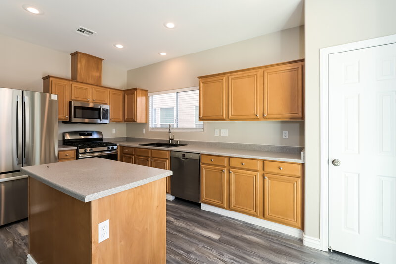 2,260/Mo, 11155 Varedo Ct Las Vegas, NV 89141 Kitchen View