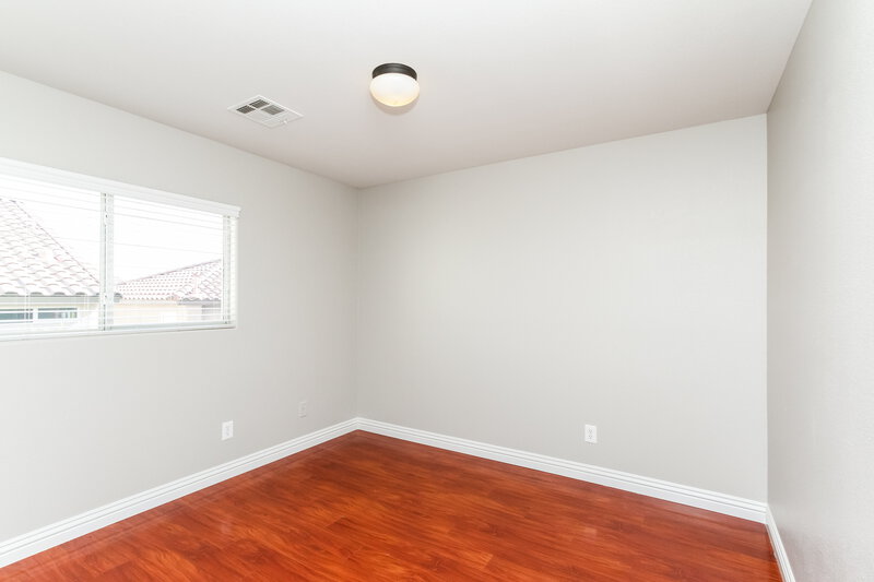 2,215/Mo, 84 Japonica Ave Las Vegas, NV 89183 Bedroom View
